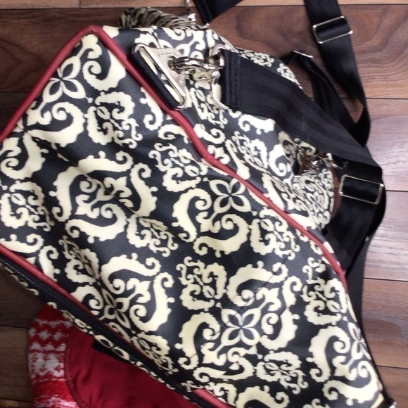 PETUNIA Pickle Bottom Backpack Shoulder Bag| Diaper Bag Backpack - Picture 2 of 16